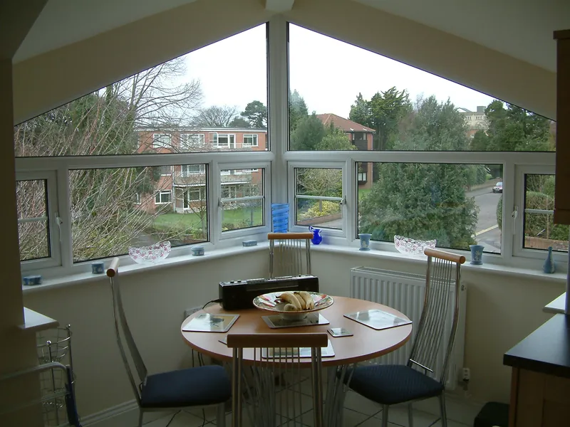 Bay Windows Brent Cross